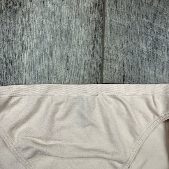 VS Nude Bikini Underwear - Picture 6 of 10